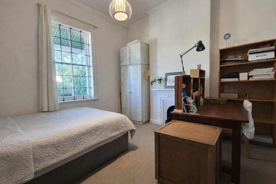 3 Bedroom Property for Sale in Wynberg Upper Western Cape